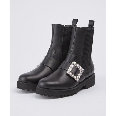 [^ԁF5150203001]fUCrW[؂₩ȃTChSAu[cB^N\[̃oXƂƂfUCrYɌĂ܂BTChSAŃtBbgǂAKȗSn͓IBVvȃfUCŐFXȃ{gɃ}b`ꑫłB\TCY21(22.5cm)22(23.0cm)23(23.5cm)24(24.0cm)TvBei摜̏i̓TvłBۂ̏iƂ̓TCYFAfށAfUC̎dl኱ύXɂȂꍇ܂BJ[ɂẮA\Ȍۂ̏iɋ߂J[ŎBeȂĂ܂AƖ̊֌Wɂۂ̐iƂ͐FČꍇ܂B܂p\REX}[gtHȂǂ̊ɂA኱iƉ摜̃J[قȂꍇ܂BƉ摜̃J[قɂĂ͕ԕiRƂȂ܂̂ŁA\߂BTCY\L͂܂ŖڈƂȂ܂B