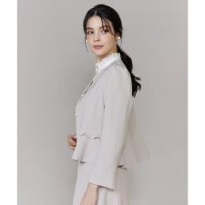 《M Maglie le cassetto》フリルジャケット