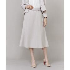 《M Maglie le cassetto》フリルフレアスカート