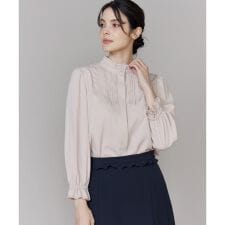 《M Maglie le cassetto》ピコフリルブラウス