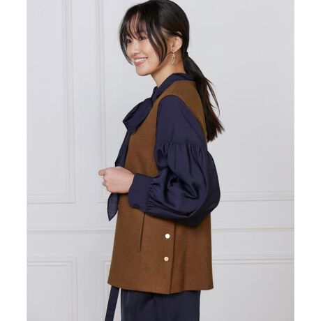 [^ԁF7054141005]fUC[߂VlbNƂۂ̃xXgB^[gjbgVcȂǂ܂܂ȃCi[Ƃ̃C[hy߂܂BTCh̃{^J悢ANZgɂȂAǂTCYŐĝ̃CEɂ̂́Bfނ̃{gƍ킹΃ZbgAbvƂĂpłAR[fBl[gŜ߂ACełBfސEIE[eLX^C̎YnƂėLȔBYn(mƊ򕌌ɂ܂)ŐYE[W[WBE[ƃ|GXěґfނɏkO{AnRVoEH[̂fނłBo[YACgDɂT߂ȕŕ\ʂɕ\t܂BLkAKȒSnłȂAƂV[ɂpłfނłBE􂢉E|PbgEn蓯fނ̃pciԁF7054161006fނ̃s[XiԁF7054121004TvBei摜̏i̓TvłBۂ̏iƂ̓TCYFAfށAfUC̎dl኱ύXɂȂꍇ܂BJ[ɂẮA\Ȍۂ̏iɋ߂J[ŎBeȂĂ܂AƖ̊֌Wɂۂ̐iƂ͐FČꍇ܂B܂p\REX}[gtHȂǂ̊ɂA኱iƉ摜̃J[قȂꍇ܂BƉ摜̃J[قɂĂ͕ԕiRƂȂ܂̂ŁA\߂BTCY\L͂܂ŖڈƂȂ܂B