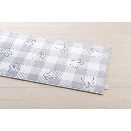 [^:MF240]U΂߂ꂽVvj[NȐ̃~btB[ƁAMK`FbN炵fUĆAO}bgi45~240cmjB`FbNCAu[iBVvłꊴ̂̃~btB[_ɃCAEgAlfUC̃V[YB}bg̉EɁÃ~btB[̐Dl[tBLb`ɁÃCeAɂƁALg܂Bʂɂ́A~߉HtB@Ő􂦂̂ŁAqIɎg܂B