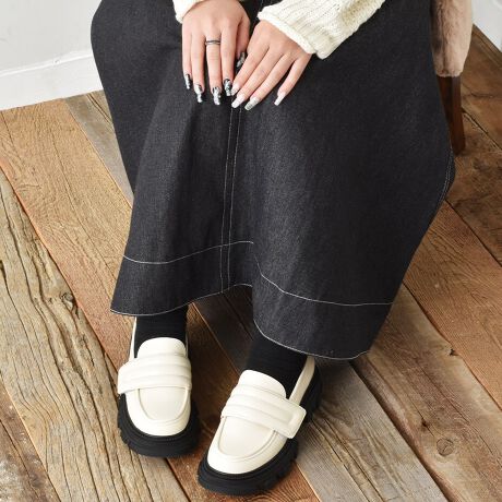 ||||||||||||||||||||||||||||||xNfUC̃nC\[ `L[[t@[VoB||||||||||||||||||||||||||||||U`bṽ[t@[x[XɃfUCꂽhXV[YB^N\[̌\[Ń_bhȕ͋CɎdオ܂B5Z`̃\[͎Rȋrʂ𔭊Ă܂BAEg\[ɂ͍Sgp邱ƂŁA芴₷ȂĂ܂BhXV[YɃJWAȃ\[hbLOA[hLC߁AJWAA؍nƕLt@bVɍ킹₷ACeɎdオ܂IJ[WJubNTCYWJ35(22.5cm) / 36(23.0cm) / 37(23.5cm) / 38(24.0cm) / 39(24.5cm)dБ480g(TCY38)v̓U[uJɋAJrɂv܂AȒPŕigɂ͍œKȑfނłBSVEC / VxbNsvecƂ / `FRŁhChӖ܂Bh𒅑ւ悤ɁACyɌC𗚂ւhRZvgɃIIt킸fC[[XɎglXȃW̌CāB݂ł͌Cł͂ȂAobOAp܂ŗlXȃACeWJBghfUCԃACe܂ŗlXȃR[fBl[gĂĂ܂B[^:IPT128-1]