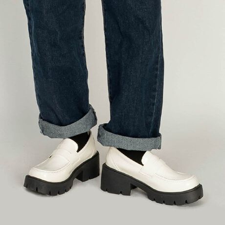 [^:NXLIKPT-0010]`L[\[U`bvRC[t@[BAbp[fUĆAFXȃR[fBl[gɃ}b`ԃX^CB̃\[́AX^CAbvA፷܂ȂׁASn͉KłB\bNX^Cc킹yȂAVvō킹₷fUCB悢{[ł҂^tɎdグꑫłBSTAFF COMMENTyX^btAzF23.3cmF9.1cmbF5.5cmwFGWvg^pTCYF 38i24cmj38i24cmj𒅗p܂Ƃ肪闚SnłI~C𗚂Ēł邿傤ǂTCYׁA邭͒pTCYIт܂b͕̕ϓIȎł傤ǂ̂ōb͂邩܂??i`肪ł5cm̌q[łAܐ悩܂ł̍፷͂قڂȂߕ₷łIJ[WJubN / zCgTCYWJ35(22.5cm) / 36(23.0cm) / 37(23.5cm) / 38(24.0cm) / 39(24.5cm) / 40(25.0cm)dБ350g(TCY39)v̓U[uJɋAJrɂv܂AȒPŕigɂ͍œKȑfނłBAttentionC̃TCY͖ڈɂȂ܂BE^Al܂̂ŁA܂łQlxɂl܂Bî͂̍ۂɃV[Yɂւݓꍇ܂B\߂BiɂĂ͔ꍇ܂̂ŗ\߂Bg̃j^[̊ɂ̏iƌڂ̐FɑႢꍇ܂B