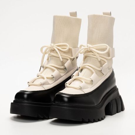 [^:NXL1766]XNGAgD̖،^gp Xj[J[u[cB`L[\[Xj[J[u[cB_Ci~bNȃVGbgɐS䂩A_bhȃ{[͂̌\bNXu[cBdAujbg̐؂ւyvXBu[cȂł͂̒Ê킸킵@fUCłBg𐷂\[ŃX^CAbvAvbgtH[ō፷ysKBH`~`tƃOV[Y􂷂_bhV[YłBJ[WJubN / zCgTCYWJ35(22.5cm) / 36(23.0cm) / 37(23.5cm) / 38(24.0cm) / 39(24.5cm)dБ500g(TCY39)v̓U[uJɋAJrɂv܂AȒPŕigɂ͍œKȑfނłBAttentionC̃TCY͖ڈɂȂ܂BE^Al܂̂ŁA܂łQlxɂl܂Bî͂̍ۂɃV[Yɂւݓꍇ܂B\߂BiɂĂ͔ꍇ܂̂ŗ\߂Bg̃j^[̊ɂ̏iƌڂ̐FɑႢꍇ܂B