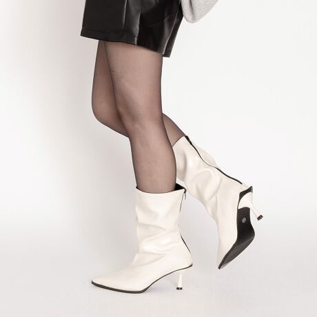 [^:NXLIKPB-0036]|CebhgDLgDq[V[Ou[cBキƂVGbgɐS䂩A{[V[gu[cBChVtg̒悭[YȃMU[ƃX}[gȃ|CebhgDŁArE׌ʂ𔭊BɁAŨLgDq[ŉؚEX^CAbv܂BobNWbvdlŒEyȂ̂|CgBgY2KX^Cɂ҂ȃfUCBXLj[ƍ킹ău[cCAV[gpc~j{gXɍ킹JWAX^Cɂ͂As[XAtAXJ[gŃLCڂɎĝ߁BghAĂ\V[YłBSTAFF COMMENTyX^btAzF23.3cmF9.1cmbF5.5cmwFGWvg^pTCYF39(24.5cm)39(24.5)𒅗p܂Eb傤ǂTCYłIC𗚂ꍇAlɂĂ͑邩܂AA͂傤ǂƂ肪A邭ɂ͂҂ȃTCŶŎ͒p39(24.5)Iт܂ӂ͂̃̕t@Xi[MM܂ŊJȀoꂪXgXȂsĂƂĂ悩łJ[WJubN / zCg / uE / O[TCYWJ35(22.5cm) / 36(23.0cm) / 37(23.5cm) / 38(24.0cm) / 39(24.5cm)XybNvbgtH[F0.8cmq[F7.0cmF21.0cmaF28.5cmdБ290g(TCY39)v̓U[uJɋAJrɂv܂AȒPŕigɂ͍œKȑfނłBAttentionC̃TCY͖ڈɂȂ܂BE^Al܂̂ŁA܂łQlxɂl܂Bî͂̍ۂɃV[Yɂւݓꍇ܂B\߂BiɂĂ͔ꍇ܂̂ŗ\߂Bg̃j^[̊ɂ̏iƌڂ̐FɑႢꍇ܂B