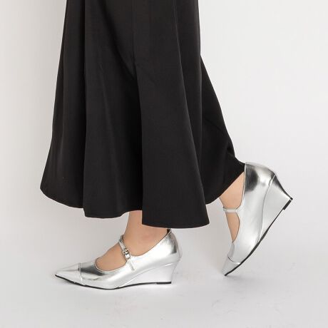 [^:NXLIKPT-0030]EFbW\[|CebhgDXgbvpvXBXbLƂXȃVGbgŁAÂ}l̃[WF[V[YB̂_ȃEFbW\[ŃX^CAbvA肵SnꑫB|CebhgD̃V[vȕ\ƃX}[gȃVGbgAƂbOC܂BubNƃzCg͉YȃpegfށAVo[͂ڊ̂鍇vgpBԂ̃mg[A{̃^bNJ[ǂ߂łBVvȂ݊AIItppvXłBSTAFF COMMENTyX^btAzF23.3cmF9.1cmbF5.5cmwFGWvg^pTCYF39(24.5cm)Eb̓sb^ȃTCYłI͂ق̏Ƃ肪銴܂AXgbvƃz[hĂ̂ŋe͈͂̂ƂłXgbṽobNxg5iK̃TCY\Ȃ̂ōbSėƎv܂Xgbv̑̓tbNōs悤ɂȂĂ邽ߒEȒPɂł܂ȊŃTCYɂƃLcNȂ肻Ȃ̂Œp39(24.5cm)Iт܂J[WJubN / zCg / Vo[TCYWJ35(22.5cm) / 36(23.0cm) / 37(23.5cm) / 38(24.0cm) / 39(24.5cm) / 40(25.0cm)dБ225g(TCY39)v̓U[uJɋAJrɂv܂AȒPŕigɂ͍œKȑfނłBAttentionC̃TCY͖ڈɂȂ܂BE^Al܂̂ŁA܂łQlxɂl܂Bî͂̍ۂɃV[Yɂւݓꍇ܂B\߂BiɂĂ͔ꍇ܂̂ŗ\߂Bg̃j^[̊ɂ̏iƌڂ̐FɑႢꍇ܂B