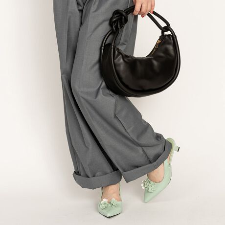 [^:NXLIKPT-0040]XOobNLgDq[t[`[t|CebhgDpvXBCyɗ邯ǃt߂ȂAGtH[gXȘȂ܂ɐS䂩~[pvXBڂԃ`[tBVvȃfUC̒ɂ؂Y܂B|CebhgD̃V[vȕ\ƃX}[gȃVGbgA~j}ȃLgDq[ƂbOC܂BXOobNN炵\ŁA{ȃX^CւƓĂ܂B̘Iox▭ŁAk[fB[łƊ킹҂fUCBfC[ghXAbv܂ŁAL􂷂ꑫłBSTAFF COMMENTyX^btAzF23.3cmF9.1cmbF5.5cmwFGWvg^pTCYF39(L:24.0`24.5cm)23.5cmWXgAi傫߂̃TCYD24cm̗Ă鎄sb^̃TCŶŁA߂̍ɂȂĂƎv܂Iƕ̕R̓ɂ̓SĂ̂ŒEyŗXgXt[łJ[WJubN / O[ / Vo[ / zCgTCYWJ35(S:22.0`22.5cm) / 37(M:23.0`23.5cm) / 39(L:24.0`24.5cm)dБ190g(TCY39)v̓U[uJɋAJrɂv܂AȒPŕigɂ͍œKȑfނłBAttentionC̃TCY͖ڈɂȂ܂BE^Al܂̂ŁA܂łQlxɂl܂Bî͂̍ۂɃV[Yɂւݓꍇ܂B\߂BiɂĂ͔ꍇ܂̂ŗ\߂Bg̃j^[̊ɂ̏iƌڂ̐FɑႢꍇ܂B