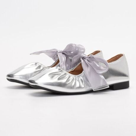 [^:ZTP-1002]VtH{ oGV[YӂƂ傫߃{|CgB{[̂郊{͉炵͋C𑫌ɃvXĂ܂BpvX̓{ɍキƂMU[ꂽfUCɁBR[f̃|CgɂȂ1ɂȂĂ܂J[WJubN / Vo[TCYWJ35(22.5cm) / 36(23.0cm) / 37(23.5cm) / 38(24.0cm) / 39(24.5cm) / 40(25.0cm)AttentionC̃TCY͖ڈɂȂ܂BE^Al܂̂ŁA܂łQlxɂl܂Bî͂̍ۂɃV[Yɂւݓꍇ܂B\߂BiɂĂ͔ꍇ܂̂ŗ\߂Bg̃j^[̊ɂ̏iƌڂ̐FɑႢꍇ܂B