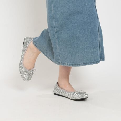 [^:ZTP-1004]Ob^[ { pvXJ[WJubN / Vo[ / }`TCYWJ35(22.5cm) / 36(23.0cm) / 37(23.5cm) / 38(24.0cm) / 39(24.5cm) / 40(25.0cm)AttentionC̃TCY͖ڈɂȂ܂BE^Al܂̂ŁA܂łQlxɂl܂Bî͂̍ۂɃV[Yɂւݓꍇ܂B\߂BiɂĂ͔ꍇ܂̂ŗ\߂Bg̃j^[̊ɂ̏iƌڂ̐FɑႢꍇ܂B