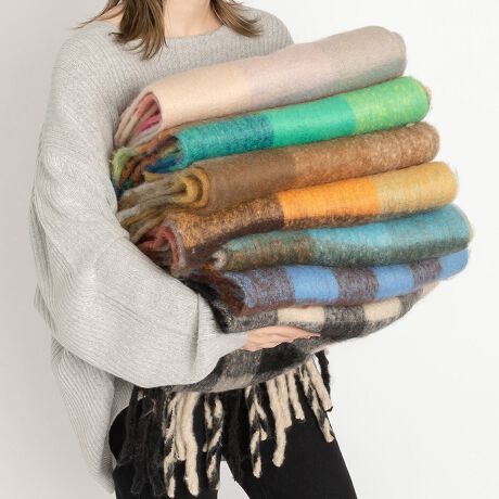 [^:57756]ӂ炵_炩悢{[Ŋ₷AgȂACe߂̃tW|CgBR[fBl[gɍ킹đIׂLxȃJ[WJŁAɂ҂̐FIт܂BOoɉHDAЂ|ƂĂpł̂ŃItBXɂœKIʋ΁Eʊw͂H~܂ŒgăR[fBl[g̃ANZgɂȂ閜\ACełBTCYWJFREE̐̎dȂǂɂ\̌vlƎ͈قȂꍇ܂Bg̃j^[̊ɂ̏iƌڂ̐FɑႢꍇ܂