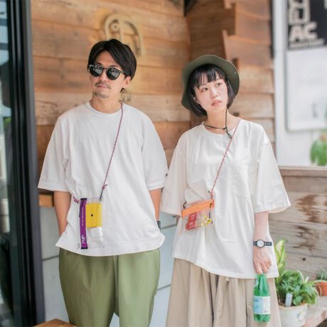 [^:KAKSI-10]KAKSI 2wayNATRbVyg̗ǂA~j}TCỸNA|[`zANZT[Ȃǂ̏ꂽACxgɂ̓`Pbgz_[ɂBg蔲QI~j}TCỸNA|[`łBX}z΁AoƂȂ삪\Bg̉tیtB݂̌ɂẮAX}zꂽԂő삪łȂꍇ܂B\߂Bprɍ킹āAȂ̎gĂByTRbVƂĂ|[`ƂĂzt@Xi[e[ṽJ[ɍ킹V_[R[h́AЕJriɂȂĂ̂ŕtւȒPBJritʒuŁAc^ɂ^ɂł܂BV_[R[hO΁AVvȃ|[`ƂĂgp\B̓̋CR[fBl[gɍ킹āAlXȃX^CɃ`FWIyrrbhJ[Ȃ璧킵₷zVvȃNA|[`ɁALxȃJ[̃t@Xi[e[vڂ䂭fUCBȂ̂ŃrrbhJ[ɒ킵₷B̓̋Cɍ킹āA̂߂łBt@bVɍ킹āAANZT[oŊyŁBygp̒ӁzEg̉tیtB݂̌ɂẮAX}zꂽԂő삪łȂꍇ܂B\߂BE{̂ɓꂽԂł͎wF؋@\͎gpł܂B uhKAKSI - JNV - uh́yKAKSI-JNV-z̓tBhŐ́y2zӖ܂Ȃ́y1ԁz؂ȓׂ̂ɂȂ̂΂ɊY܂悤ɂȊ肢߂Ă܂J[ubN / J[L / O[ / p[v / CgO[ / IWTCYFREE()F13cm / cF20cm / }`F---cm / V_[R[hF120cm(R[hXgbp[tŒ߉\)eTCY͎኱̌̍܂BfPVC / iC / |GXeY