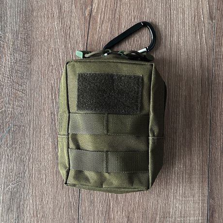 [^:KB233]y~jobOobOCobOő劈z{̂̓RpNgTCYłAŎgX}zAA߂̍zȂǂ郆[eeB|[`BJritȂ̂Ńxg[vɈ|ănYt[Ŏgp鎖\łBRpNgTCYȂ̂ŃobOCobOƂĂł܂ByobOxgɊȒPɎt\BJrit|[`z2p^[̎tł܂Bt̃JriőB܂͔wʂɃXibv{^t̃[vŃobOxgɌŒł܂ByvȃiCIbNXtH[hnziC̎xɐDnŏvAxEϋv̂ŐFXȏʂŃ^tɎgނƂł܂BʂɃR[eBOH{Ă܂̂ŁARVƃnKxɂ܂BTCNOȂǂ̃X|[cAoREނEToCoQ[ȂǃAEghAɂXX̃obOłBydlz_ut@Xi[Ŏg₷A傫J܂Bɓ|Pbg1B܂Ƃ߂Ďgp̂ɕ֗łBJ[WJubN / I[u / ThTCYWJFREETCY()c15.5cm / 12cm / }`5.5cmfރiC(IbNXtH[hn)dl|Pbg~1tJri~1Y