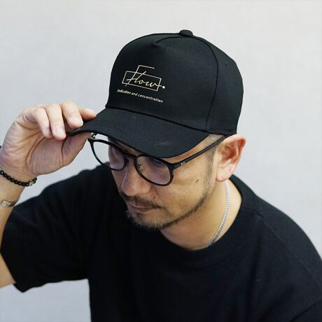 [^:KSH-317]Flow̃vgLbvVRvg̗̊|Cg̃LbvłBƑƂ͈ႤX^CbVȈۂ܂B邾ŃNAbṽX^CɂȂXqłBTCY߂\ŁAYfB[XpɂȂ܂BAiming Flow - GC~Ot[ -J[WJubN~ubN / ubN~S[h / ubN~zCgTCYWJFREEXybNF55-59cm / F9cm / coF7.5cmTCY߉\(xg)fރRbgY