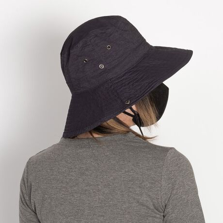 [^:KSH-379]KȃAEghACtoEHbVu[j[nbgBƕL΂AҏՂĂ܂BLvnCLOȂǂ̃AEghAV[͂AJWAȊXɂsb^ȈiłBKxȃtBbgƉKȔSnj킸jZbNXŕLgpACeƂȂĂ܂BJ[WJubN / L / AC{[ / lCr[TCYWJFREEXybNF57.5cm / F9.0cm / ΂̒F9.5cmTCY߉\fރ|GXeY