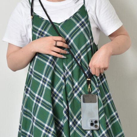 [^:KST002]ו͍ŏło|ł~j}X^CB莝̃X}zP[XɊȒPtłA֗ȃV_[XgbvłB[vNXp[cŃTCY߂łA|or|ŋCyɎgpł܂B|bvȃJ[ƃS[h̃p[cANZT[̂悤ȃANZgɂȂĕi̕ɁBt̓v[g̃z_[X}zP[X̏[dpz[ɍ݁A[vɂĂtbNp[c邾̊ȒPdlBJ[LxȂ̂ŁAX}z̃J[ɍ킹AƂ̑gݍ킹lƂDȃJ[Oy߂܂BtbNO΂̃X}zP[XɂȂAANZT[[v̓JMEIDJ[hEȂǂɂgpł܂BJ[WJBEIGE / BLACK / BLACK~WHITE / CAMO / EMERALD GREEN / GOLD / GREEN / PINK~MINT~YEL / MULTI / NAVY~GREEN / NAVY~RED / RED MULTI / SILVERv[gJ[BEIGEFO[ / BLACKFubN / BLACK~WHITEFubN / CAMOFCgO[ / EMERALD GREENFO[ / GOLDFzCg / GREENFCgO[ / PINK~MINT~YELFCG[ / MULTIFCG[ / NAVY~GREENFu[ / NAVY~REDFu[ / RED MULTIFbh / SILVERFO[TCYWJFREETCYy[vz F170.0cm(߉\) / F6.0mmyv[gz cF5.5cm / F5.8cmfރ[vFiC / v[gFTPU(MY|E^)Y