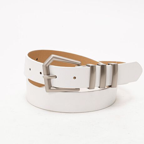 [^:STY-11121]3A[vό`obNhXxg3A[vɑ傫߂̕ό`obNANZgɂȂLxgB̃R[fBl[gɍۂ͋CvXĂACełBWPbgfjX^CɂnށAJWAɂY߂ɂ킹₷l킢xgłBǂȃX^COɂ݃I[V[Y􂵂Ă閜\ACełBJ[WJubN / zCgTCYWJFREESF102.0cm / F2.7cm / EGXgF64.0-91.5cmuł̍̐ƂȂ܂B̌덷ꍇ܂BfލvY