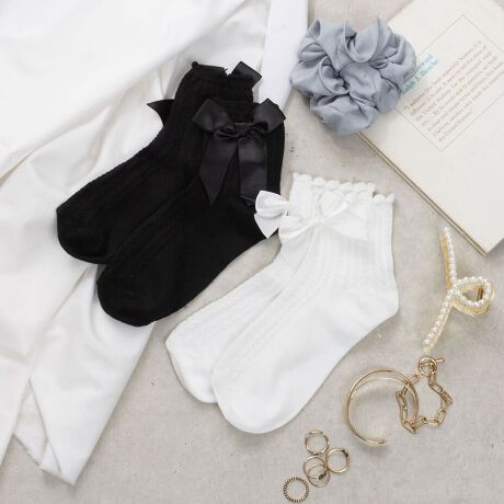 [^:STY-25541]傫߂ȃ{E\bNXBXj[J[͂񃍁[t@[pvXƍ킹ĂƂĂȌCB\p[eB[Ȃǂ܂܂ȃV[ő劈A̓̋CōDȐFIłIubN(TCh)AzCg(tg)J[ɂă{̈ʒuقȂ܂BJ[WJubN / zCgTCYWJ23.0cm-25.5cmF11cmfރRbg20 / |GXe80Y