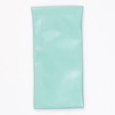 シュベック(SVEC)のメガネケース