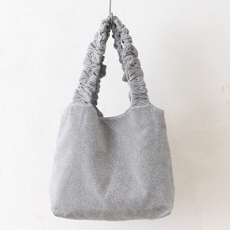 [^:622-086]ACe{[̂MU[nh炵tnhobOBNVNVƃt̂悤ɎdグnhtF~jȈۂ^Ă܂BA4ɓfC[ɂgfUCłB}Olbg{^tŊJ߂ƂĂȒPŊyIgȂ̂ňS̃I[v|Pbgɂ̓TbƎoX}zpXP[X̂ɂ҂IyʂŃX^COɂ킹₷AĂ邾łȂꊴoobOłB{uhpolka polka - |J|J -Vvȕ炵̒ɐFǂEEEtl̍̂[YiuɁEEESIWiG݂葵upolka polkavɎ₷liȂɊY@\vXNCyɃt@bVy߂悤NAbv邨`Ă܂Byaristella / AXezupolka polkavFEMININE collectionL[[h́Aꂢ / ꂢڃJWA / gh敗tłӖuariavɋPӖustellavɂƂ߂̂߂̃uhłBJ[WJubN / ubNVo[TCYWJFREETCYcF28.0cm / F32.0cm / }`F13.0cm / 荂F21.0cmfރ|GXe100%Ylg̃j^[̊ɂ̏iƌڂ̐FɑႢꍇ܂BiɂĂ͔ꍇ܂̂ŗ\߂B݌ɐ؂ב҂ƂȂꍇ͕ʓr[ɂĂA܂B