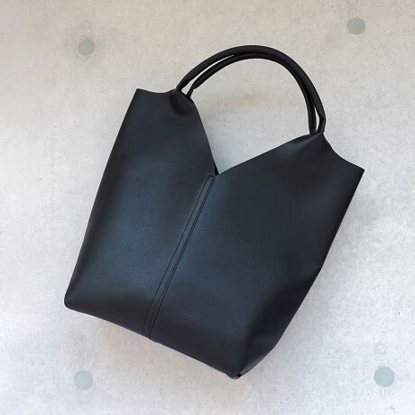 [^:622-090]ACegCAOɃJbgꂽfUC|Cg̃I[V[Ygg[gobOB͗]TȂ̂Ō̃R[głꂵ₷mXgXBobO傫Ĵŕ̏oꂪ₷̂|CgI}`13cmƂ肠̂ŃCN|[`₨ٓȂǂ₷̃I[v|Pbgɂ̓TbƎoX}zpXP[X̂ɂ҂IVvȃfUCŃX^CI΂AIItǂłLV[łgobOłB{uhpolka polka - |J|J -Vvȕ炵̒ɐFǂEEEtl̍̂[YiuɁEEESIWiG݂葵upolka polkavɎ₷liȂɊY@\vXNCyɃt@bVy߂悤NAbv邨`Ă܂Byaristella / AXezupolka polkavFEMININE collectionL[[h́Aꂢ / ꂢڃJWA / gh敗tłӖuariavɋPӖustellavɂƂ߂̂߂̃uhłBJ[WJubN / Vo[TCYWJFREETCYcF25.0cm / F41.0cm[26.5cm / }`F13.0cm / 荂F22.0cmfލvYlg̃j^[̊ɂ̏iƌڂ̐FɑႢꍇ܂BiɂĂ͔ꍇ܂̂ŗ\߂B݌ɐ؂ב҂ƂȂꍇ͕ʓr[ɂĂA܂B