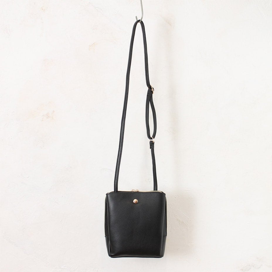 [�}���C]�X�N�G�A�o�b�O �V�����_�[/�|���J�|���J�ipolka polka�j �u���b�N