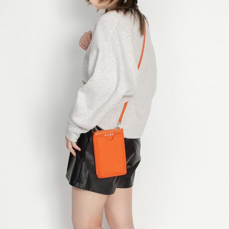 [^:SZ1503-2]ACeobO炸̏c^X}z|VFbgBV_[͒߉\ŁAJɂ̓t@Xi[tĂĈSȃfUCBɂ̓J[hz_[tĂ܂BǂȃR[fBl[gɂ茩ē₷\ACeBƂo|PbĝȂXJ[g⃏s[X̃|PbgւɁIANZT[oŃR[fɎ~jV_[łB{uhSILNA_minacolo - Vi_~iR - uh́uminacolov́AfUCi[MINA+MIRACOLO(C^AŊ)̑BiKŔY݁A[s܂ŎsJԂȂ炢𓮂ʁA̒琶܂͂MĂʂ炳uՁvBfUCi[gC^AŒzĂLAƌoAX̑`FʂȂǂ̑SĂ̎vIWieLX^Cŕ\A"Happy Mind Share"ƂbZ[Wɍ߃fUCBSILNAv_NcɎĂE̕Xɑminacolo()܂lɊ肢߂āBJ[WJubN / IW / Vo[TCYWJFREEF19cm / F12cm / }`F4cmڈƂĂpB|PbgOFI[v|Pbg~1 / wʃJ[h|Pbg~1FJ[h|Pbg~3 / K~1fދvYlg̃j^[̊ɂ̏iƌڂ̐FɑႢꍇ܂BiɂĂ͔ꍇ܂̂ŗ\߂B݌ɐ؂ב҂ƂȂꍇ͕ʓr[ɂĂA܂Bv{̕őɐ悤ɁAł邾RȐŔdグĂ܂B݂̐Zpł͐GECɂFꍇ܂̂łBJE̐▀CɂFꍇ܂BɔF̎́̕A\ɂӂBɔGƃV~ɂȂꍇ܂B͏_炩zł悤ɐ@AAĂƂ߂܂B