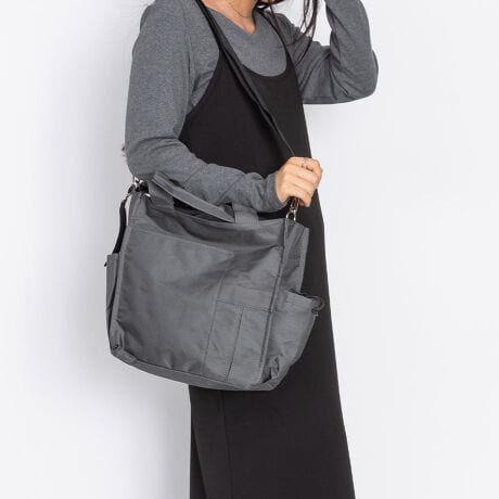 [^:12-2089]Yɂfނ኱قȂꍇ܂\߂BOSAMPO BAGybg{g|PbgeBbVȂǂUɕKvȃObY[₷fUCɂobOV[YBȂqƂ̂UybgƂ̂UɓuOSAMPOvobOłBO\Ȏ΂ߊ|pXgbvtg[gobOłBVvȌڂ̃fUCȂOwʂɃI[v|PbgAeBbVp|PbgATChɃI[v|Pbgt|PbgłBTCh̃|Pbĝ̓}i[|[`ƂĂgdlłBɂ̓{gp̃|PbgAI[v|PbgAt@Xi[|PbgtĂ菬[ł֗łBxr[J[J[gɒڃobOtz_[tĂ܂B̃z_[̓ybgƂ̂Uɂ̓[hz_[ƂĂgƂ\łB VvȃfUCł̂Ł@igȂǕLp܂BCɂ̓fIhgiLjl[tBEC[t@Xi[dlEOwʃI[v|Pbg~1 / eBbV|Pbg~1EOTChI[v|Pbg~2E2I[v|Pbg~1 / {gp|Pbg~1 / t@Xi[|Pbg~1EtV_[Xgbv / J[gpz_[{uhpropellerheads - vywbY -jZbNXEJWAEi`E|bve[}ɏiWJuhBI[V[Ygfނ𒆐SɁAbNV_[Ȃǂ̃obOނTCtEpXP[XE|[`Ȃǂ̏ނWJĂ܂BJ[WJx[W / ubN / O[ / J[L / lCr[TCYWJFREETCY()30.0cm / c28.0cm / }`12.0cmfރ|GXeY