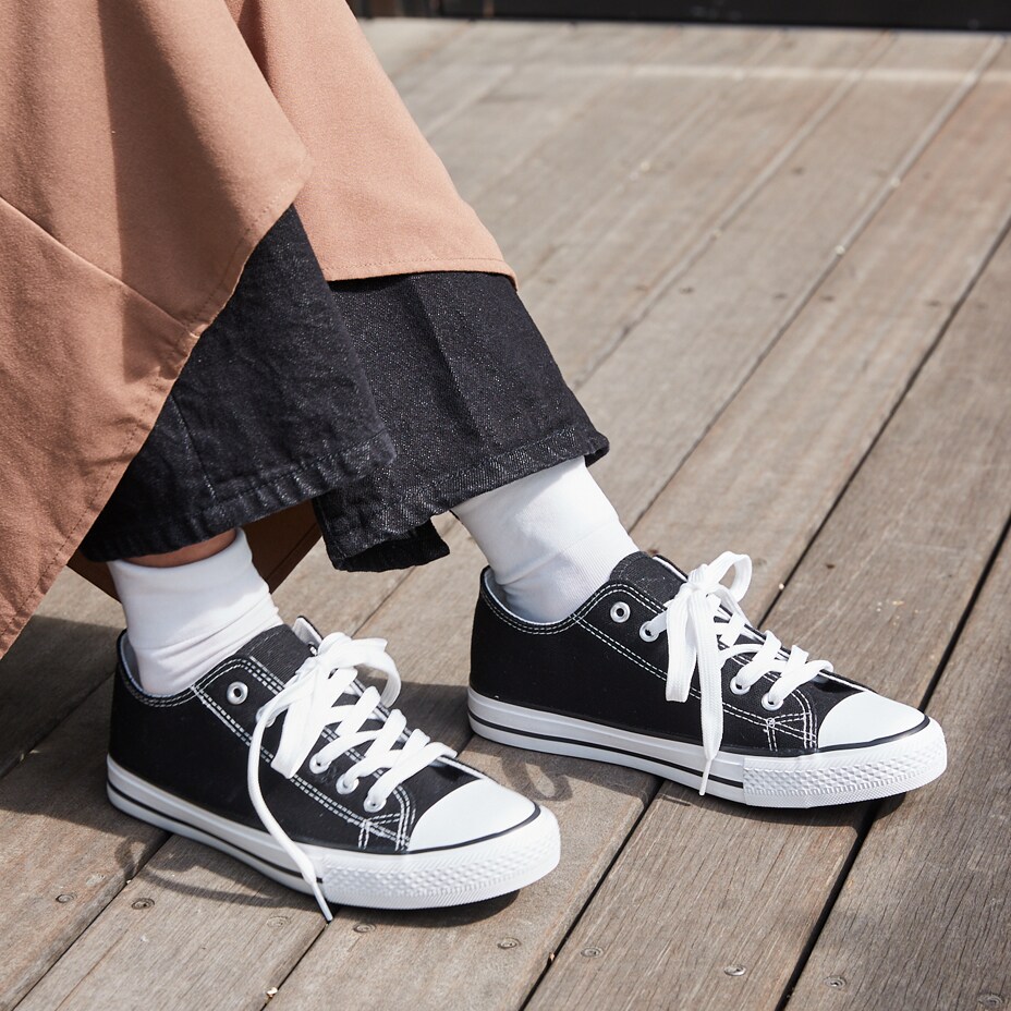 キャンバス スニーカー / レースアップ ローカット | シュベック