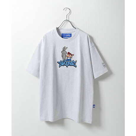 L】NIKE New Jeans コラボ Tシャツ ビッグプリント しゃがま バニーズ