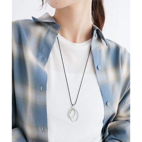 [^ԁF3150108002]iȋP^`[tƁAJWAȃR[h̑gݍ킹▭ȃoX̃lbNX召قȂT[N`[tAȂA肰Ȃ_ȃANZgo܂BR[h̒𒲐ł̂ŁA`[J[ɂAOlbNXƂĊy񂾂AX^Cɍ킹ăAW܂B