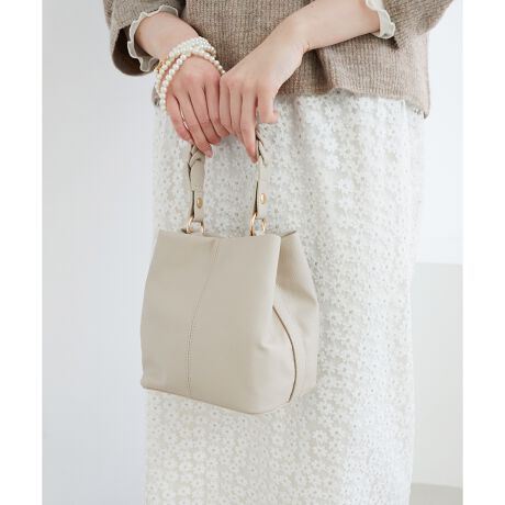 [^ԁF3153126800]҂ݍ݃fUC̃nhڂ䂭2wayV_[obOB|Cgnhۗ悤ɖ{̂̓VvɂAR[fBl[gɎ₷dオɁB{v̂悤Ȏ̍gʂ҂łACełB