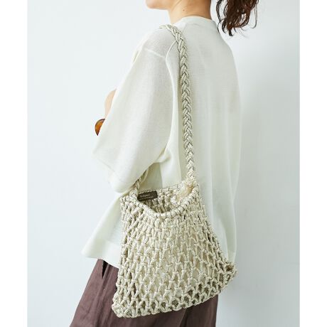 [^ԁF3153124114]yBAGMATI /oO}eBzЍHŃnhChŃXg[obNȂǂɍĂ鏬uhBP_P_ElĒJɎdグĂAnhChȂł͂̂ʂi`ȕlC̃uhB|Cggh̑fރbVobOɗƂ񂾃fUCBiȃ^bNJ[ڂAꂩ̃V[YɃsb^ȃACełB|łfC[ɂĝ|CgłB