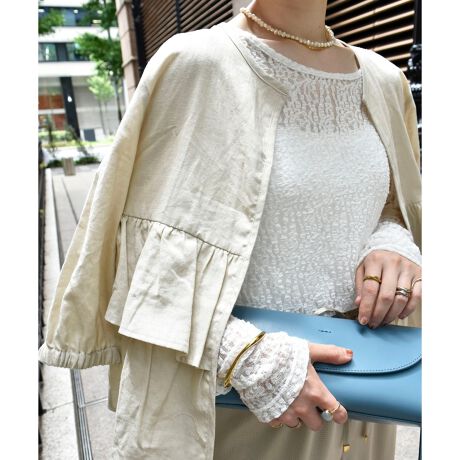 [^ԁF3057079202]eBA[ht؂₩ȏ炵WPbgNoIςƂȃRbg̑fނ́An̂i`Ȃ炫ƊoB|CgV[Y͖ȍ̖fނɕύXAȂ̏_炩Ɩ̒ʋC˔ASnǂĒ܂BEGXg̃teBA[h؂₩̊vXBJo[Ă܂B3̃zbNŊJ߂Am[J[Ŏ񌳂XbLAVvȃfUĈ镵͋CɁB߃R[ffj킹͂C[W[pcXbNXȂǍ킹ƊÂȂbNX̂}jbVX^CɁBL~s[X^CgXJ[gŃtF~jɍ킹̂߂łB