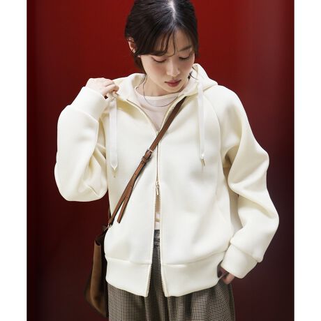 [^ԁF3058015804]ꖇƏd󂷂ALCڔhɂ҂̃XEFbgt[hp[J[BƂ_{[fށ~S[hp[cgpYߗvf𐷂荞񂾏炵Ղ̃fUCłB|Cg_uWbvŒȂɕo܂BJWAACeȕłĂꉟACełB߃R[fHDƂĂ͂AL~\[킹ăWbv𒲐AƂĒĂ̂߁BWPbgR[g̃Ci[ƂĂTCWOŃC[hX^Cy߂钅񂵗͔Q̃ACełB