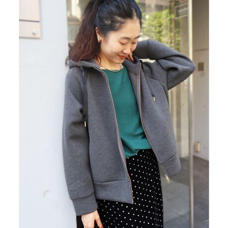 [^ԁF3058015804]ꖇƏd󂷂ALCڔhɂ҂̃XEFbgt[hp[J[BƂ_{[fށ~S[hp[cgpYߗvf𐷂荞񂾏炵Ղ̃fUCłB|Cg_uWbvŒȂɕo܂BJWAACeȕłĂꉟACełB߃R[fHDƂĂ͂AL~\[킹ăWbv𒲐AƂĒĂ̂߁BWPbgR[g̃Ci[ƂĂTCWOŃC[hX^Cy߂钅񂵗͔Q̃ACełB