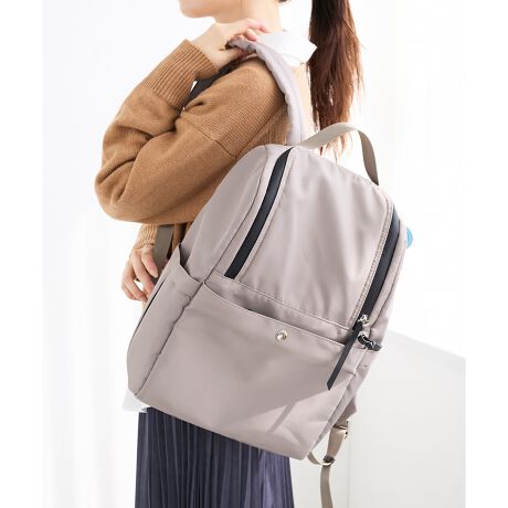 [^ԁF3158121704]HĂ鐶ngbNTbNBt@Xi[hHĂ̂ŏ̉JȂ͔GꂸKłB|CgVvȃfUCőlۂAIItǂłĝŒʋΒʊw͂}}obOƂĂ߁BjZbNXŎg镵͋CȂ̂ꂵ|CgłBO4A6Ə[|PbgA13C`PC^ubgp̃|Pbgg̗ǂbNTbNłB