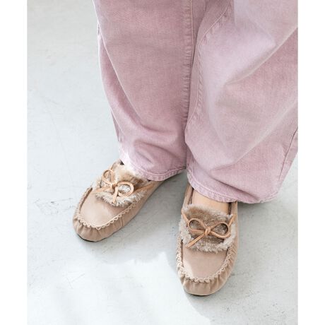 [^ԁF3558111101]sWEBACetӂӂȃt@[ݍނJVB_炩ŉK􁜃|Cg܂łt@[łӂӂNbV\[ŗSnQƊcANZgɂȂACełBWEBV[YΉTCY36TCYiS)@22.0`23.0cm37TCYiM)@23.0`24.0cm38TCYiL)    24.0`25.0cm39TCYiLLj 25.0`25.5cm舵ɂẮAiɂĂ\ɂĂmFBƖ̊֌WɂAۂFČꍇ܂܂p\REX}[gtHȂǂ̊ɂA኱iƉ摜̃J[قȂꍇ܂Bi̐F́AiAbv摜QƂByӎzE摜̏i̓TvłBETCY\L͂܂ŖڈƂȂ܂B@ۂ̏iƎdlAH኱قȂꍇ܂BC␅GɂFEFڂɂӉB