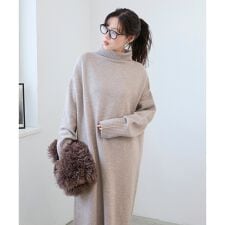 ルクールブラン(le.coeur blanc)の《WEB限定アイテム》ネックが選べるニットワンピース