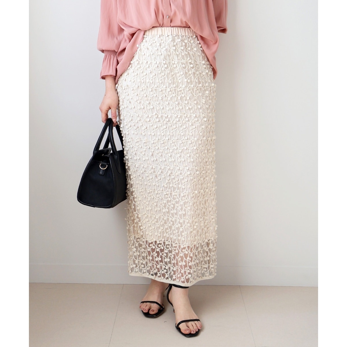 シアー刺繍ナロースカート