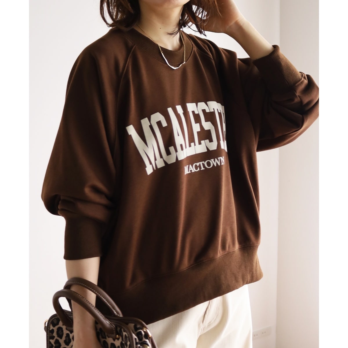 WEB限定》裏毛ロゴスウェットプルオーバー | ルクールブラン(le.coeur