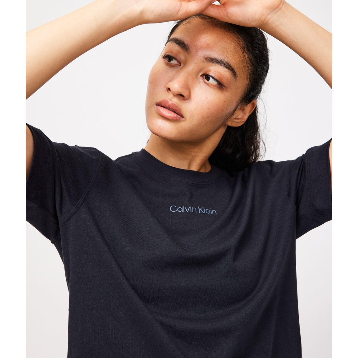 Calvin Klein Sport】リラックスフィットTシャツ | ナージー(NERGY