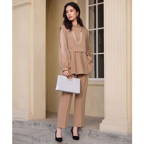 [^:CY88633]   STCY: oXg/100cm /34cm /9.5cm /56cm EGXg/{gX66-76cm qbv/104cm /gbvX69A{gX100cm    MTCY: oXg/104cm /35cm /10cm /57cm EGXg/{gX70-80cm qbv/108cm /gbvX70A{gX101cm    LTCY: oXg/108cm /36cm /10.5cm /58cm EGXg/{gX74-84cm qbv/112cm /gbvX71A{gX102cm    XLTCY: oXg/112cm /37cm /11cm /59cm EGXg/{gX78-88cm qbv/116cm /gbvX72A{gX103cm    XXLTCY: oXg/116cm /38cm /11.5cm /60cm EGXg/{gX82-92cm qbv/120cm /gbvX73A{gX104cm  v[c؂ւgbvXliȃZbgAbvpchXv[c؂ւ̃yvVGbg̃ZbgAbvpchXłB肵Ȃ炷肵VGbgŁAƊofUCłBSilhouettev[c؂ւɂȂyvVGbg̃uEXƎ̃e[p[hpĉVGbgBقǂ悭Lv[cEGXg̑̌^Jo[ɂ𗧂܂BNeck & Sleevev`nClbN̂悤ɍX^hlbNfUCłBl܂C̎񌳂茩Al炵vX܂BANZT[ꂢɂ܂܂B܊J̃{^obNX^C؂₩ɂāAEȒPłBEasy slacks pantsrX^CNbvhpćAאgȂقǂ悭NV[VGbgłBPiŕigItBXJWAƂĂ􂵂܂B