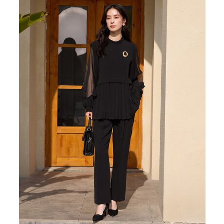 [^:CY88633]   STCY: oXg/100cm /34cm /9.5cm /56cm EGXg/{gX66-76cm qbv/104cm /gbvX69A{gX100cm    MTCY: oXg/104cm /35cm /10cm /57cm EGXg/{gX70-80cm qbv/108cm /gbvX70A{gX101cm    LTCY: oXg/108cm /36cm /10.5cm /58cm EGXg/{gX74-84cm qbv/112cm /gbvX71A{gX102cm    XLTCY: oXg/112cm /37cm /11cm /59cm EGXg/{gX78-88cm qbv/116cm /gbvX72A{gX103cm    XXLTCY: oXg/116cm /38cm /11.5cm /60cm EGXg/{gX82-92cm qbv/120cm /gbvX73A{gX104cm  v[c؂ւgbvXliȃZbgAbvpchXv[c؂ւ̃yvVGbg̃ZbgAbvpchXłB肵Ȃ炷肵VGbgŁAƊofUCłBSilhouettev[c؂ւɂȂyvVGbg̃uEXƎ̃e[p[hpĉVGbgBقǂ悭Lv[cEGXg̑̌^Jo[ɂ𗧂܂BNeck & Sleevev`nClbN̂悤ɍX^hlbNfUCłBl܂C̎񌳂茩Al炵vX܂BANZT[ꂢɂ܂܂B܊J̃{^obNX^C؂₩ɂāAEȒPłBEasy slacks pantsrX^CNbvhpćAאgȂقǂ悭NV[VGbgłBPiŕigItBXJWAƂĂ􂵂܂B