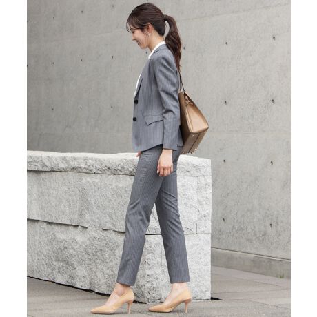 [^:DS2001]   LTCY: oXg/92cm /39cm /57cm EGXg/WPbg78 pc74cm qbv/98cm /WPbg65 pc99cm    XLTCY: oXg/96cm /40cm /58cm EGXg/WPbg80 pc78cm qbv/102cm /WPbg67 pc101cm    XXLTCY: oXg/100cm /41cm /59cm EGXg/WPbg84 pc82cm qbv/106cm /WPbg68 pc103cm  ƊƃX^CAbvől̏oZbgAbvpcX[cƊӂWXgTCYŒȂZbgAbṽpcX[cłB肰ȂsXgCv̕悭Ac̃CBRpNgɌ邫ꂢ߃VGbgL[v܂BSilhouetteS̓Iɍׂ݂̃CL[vVGbgłBnCEGXgɂłăX^CAbv܂BpatternڗɂsXgCv̕LAE[}̂oBItBXV[ɂf܂BEasy pants̃CꂢɌĂNbvhpcB^bNōBTCh|PbgtȂ̂ŁAƂ[ɂ֗łB