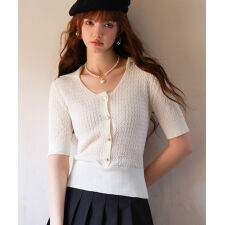 ケーブル編み深めクルーネックサマーニット