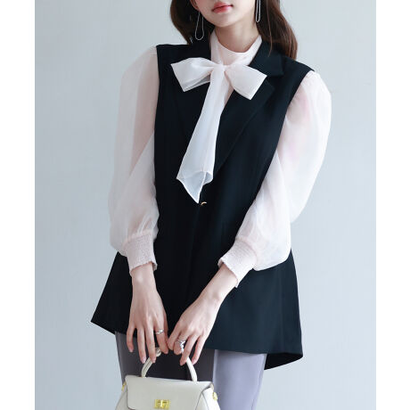 [^:SDP0258]̑ghCNɃAbvf[gX[uXe[[hWByvŏ炵ItgIC̃e[[hfUCŃ}jbVɁBobN̓[N؂ւɃMU[񂹂yvdlŁAtƍLvX炵VGbgɂȂĂ܂BȃS[h{^tg̓JWACN1{^fUCB݊̂S[h̃{^X^CŜ̍AVXg܂B֗ȃTCh|Pbgt|Pbg̓tFCNł͂Ȃ̂ŃX}znJ`ȂǏ̎^тɕ֗B|Pbg̃tbvEGXgʒuAX^CAbvɂ𔃂܂B