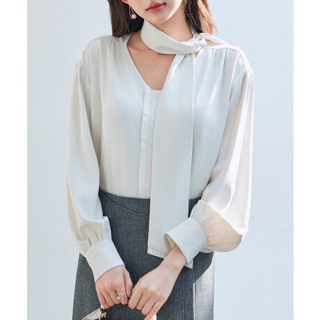 [^:SDP0334]O\ȃ{E^C{ŃX^Cό݂Ȃꂢ߃uEXBO\ȃ{E^C{傫ȃ{E^C{͎O\B}t[⃊{A{E^CȂAlN^CȂǒ񂵂̂₷QłBANZg̃tWHOăTChƃ{E^C{ɃtWH{Ă܂Bꂢ߂ȒɂȂꊴvXfUCłBMU[dlłӂ{[JtXɃMU[Ă܂BƂݑfނŗȂقǂ悭ӂ芴cVGbgłB߂郊[ouJtX_u{^JtXB߂Oł郊[ouJtX̎dlłB