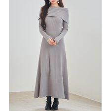 ショルダーロングニットワンピース