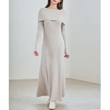 ショルダーロングニットワンピース